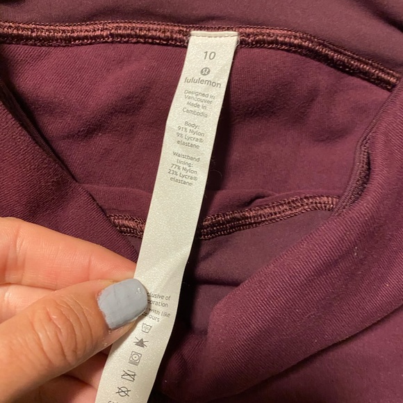 Lululemon leggings - Picture 2 of 4